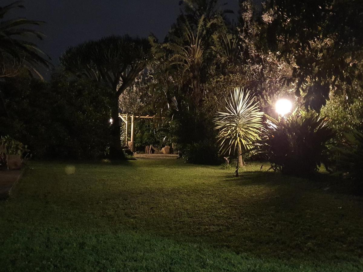 Casa Baleia A Vista Sao Vicente Ferreira